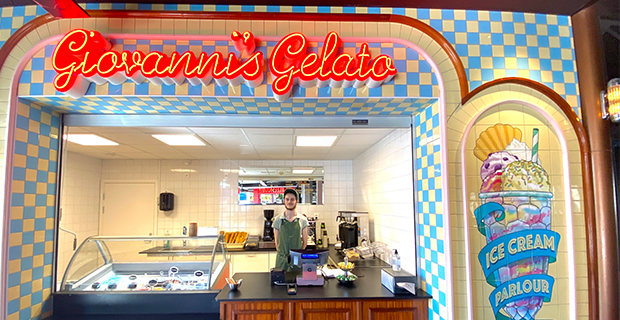 Giovannis Gelato serverar glass direkt från Italien.